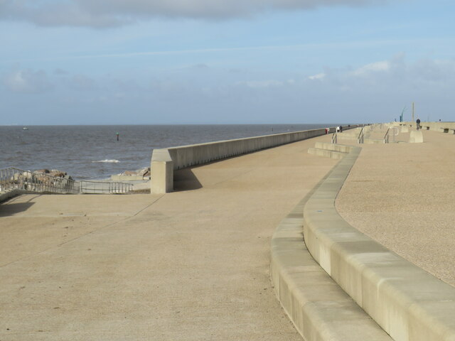 Promenade and slipway near Fleetwood