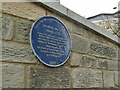 NZ2563 : Plaque to Daniel Defoe, Hillgate, Gateshead by Stephen Craven