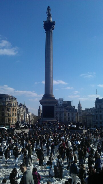 Nelson's Column on World Pillow Fight Day