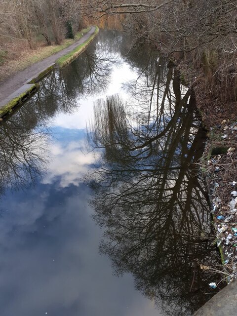 Reflections in the canal at Wyther Lane