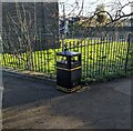 ST3090 : Bilingual litter bin, Malpas, Newport by Jaggery