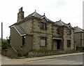 NJ7721 : 6 & 7 Harlaw Road, Inverurie by Alan Murray-Rust