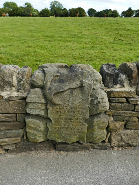 Memorial stone, Woodhall Road