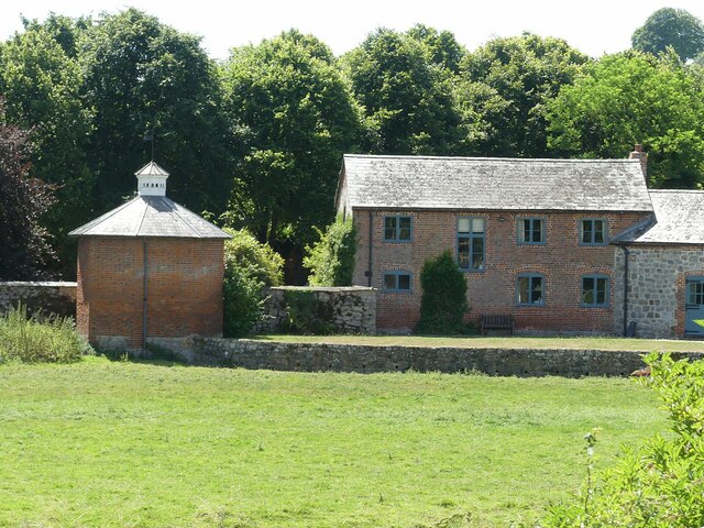 Dovecot and stables at East Kennett Manor