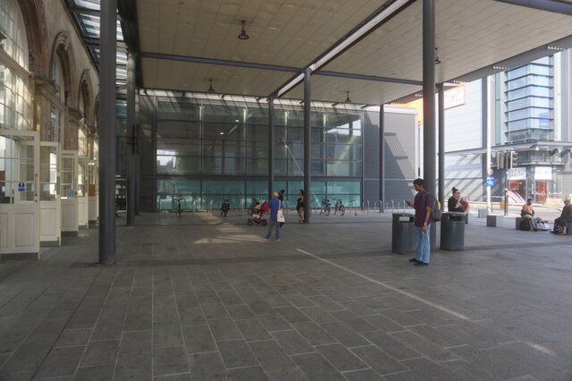 Entrance to Paragon Interchange, Hull