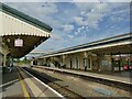 ST9273 : Chippenham station platforms by Stephen Craven