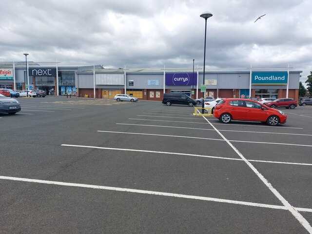 Shops at Tweedbank Retail Park