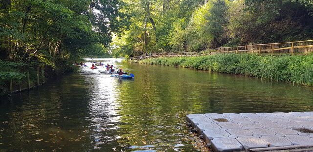 Kayaking on Pikes Pool