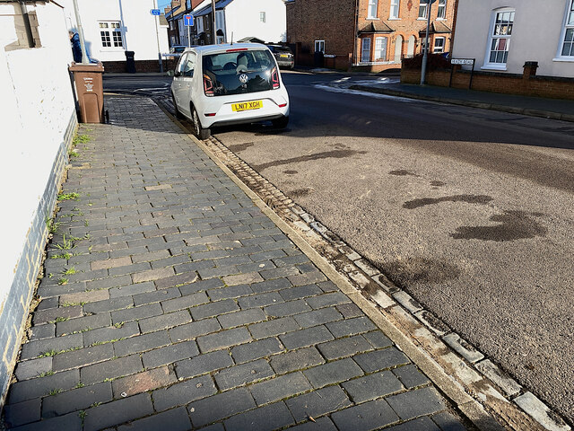 Paving, Heath Road, St Albans