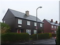 NT2276 : Edinburgh Architecture : Swedish Timber Houses At West Pilton Place, Edinburgh by Richard West