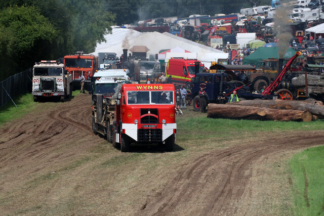 Welland Steam & Country Rally - heavy haulage