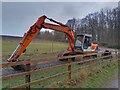 SU4370 : Fiat-Hitachi excavator by Oscar Taylor