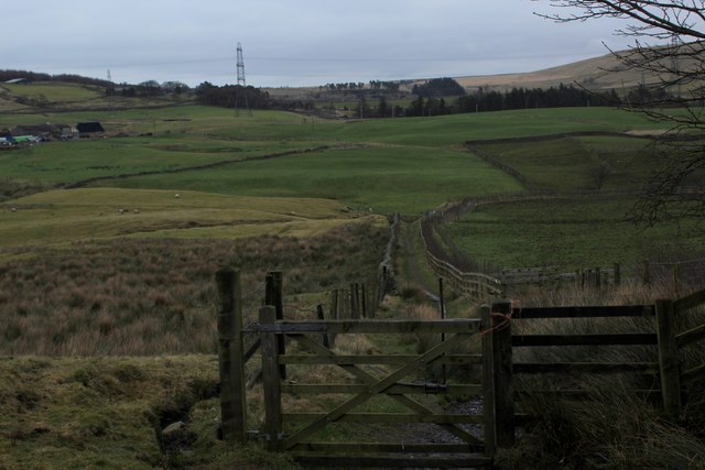 Pennine Bridleway above the Village of Water