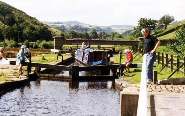 Warland Upper lock 35 Rochdale Canal