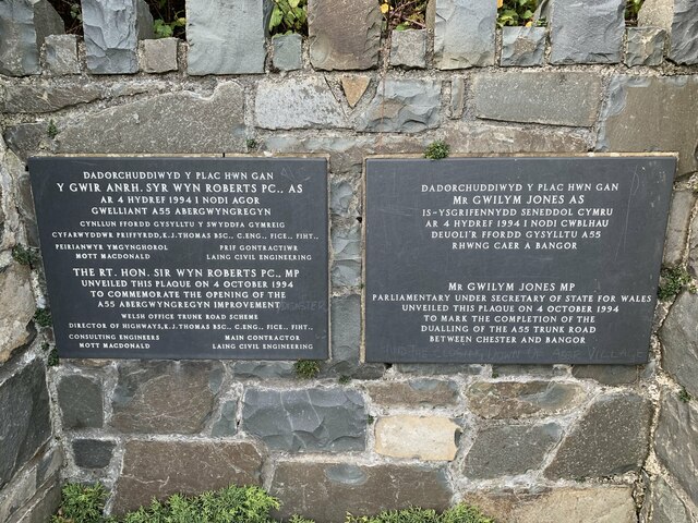 A55 Abergwyngregyn Improvement Scheme Opening / A55 Dualling Completion plaques, Abergwyngregyn