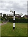 ST8764 : Fingerpost, Broughton Gifford by Mr Red