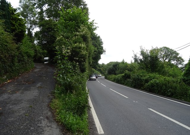 A44 towards Capel Bangor