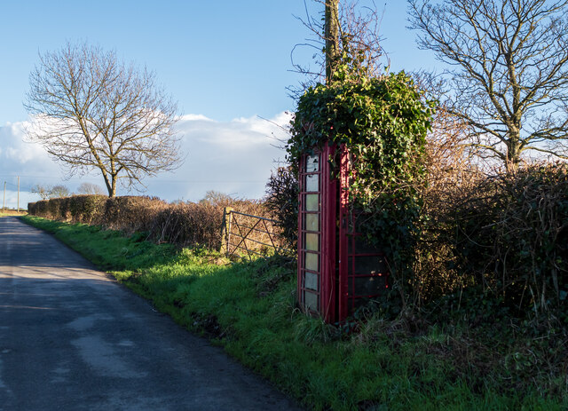 Telephone call box near Portaferry