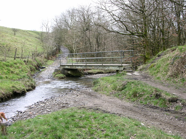 Footbridge over Dearden Brook at the top of Michael Wife Lane