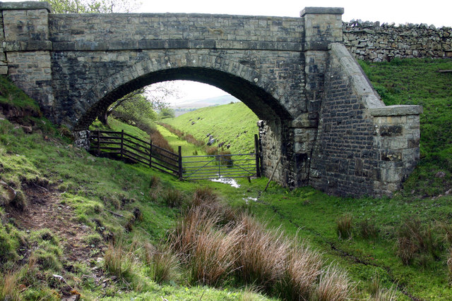 Railway Bridge, old Hawes branch line, by Moorland Cottage