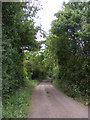 TM2855 : Footpath to the B1078 & entrance to Thorpe Hall Farm by Geographer