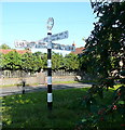 SU7179 : Signpost opposite Bird in Hand by Graham Horn