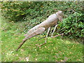 TF9528 : Grasshopper sculpture, Pensthorpe Park, Norfolk by pam fray