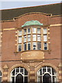 SO9198 : Oriel window, Central Library by Alan Murray-Rust