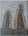 TQ7126 : Brass of Elizabeth Etchingham and Agnes Oxenbrigg, Etchingham church by Julian P Guffogg