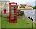 TF0857 : Kirkby Green - Lincoln postbox ref. LN4 34  by Alan Murray-Rust