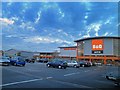 TA2709 : B&Q extra store Grimsby by Steve  Fareham