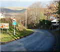 SS8582 : Steep descent down Bedford Road, Cefn Cribwr by Jaggery