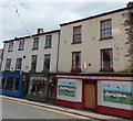 SO2956 : Artwork brightens up a derelict shop, Kington by Jaggery