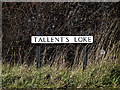 TM3690 : Tallent's Loke sign by Geographer