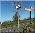 ST4269 : Rusty old signpost on the North Somerset Levels east of Kenn by Jaggery