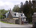 NN8636 : Gatehouse for Glen Quaich Lodge by Stanley Howe