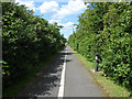 TQ0773 : West Bedfont cycle path by Alan Hunt