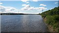 NZ2263 : Looking west along the River Tyne by Graham Robson