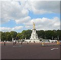 TQ2979 : Queen Victoria Memorial by Paul Gillett