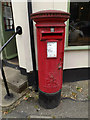 TL1414 : Station Road North Post Office Postbox by Geographer