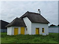 TF3304 : Thatched cottage at Knarr Farm, Thorney Toll - Photo 3 by Richard Humphrey