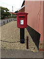 TL9874 : Post Office The Street Postbox by Geographer