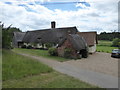 TL9848 : Thatched cottage in Parsonage Lane by Chris Holifield