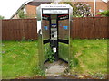 SU7099 : Former KX300 Telephone Kiosk in Postcombe by David Hillas