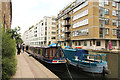 TQ3283 : Regent's Canal by Richard Croft