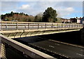 ST3289 : Caerleon Road bridge over the M4 motorway, Newport by Jaggery