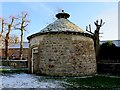 SU0970 : Dovecote by Avebury Manor by Steve Daniels