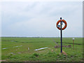 SD4525 : Saltmarsh boundary fence by Gary Rogers