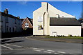 SJ2977 : Junction of Ladies Walk and Liverpool Road, Neston by Jaggery