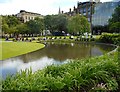 NT2574 : Water feature, St Andrew Square by Richard Sutcliffe